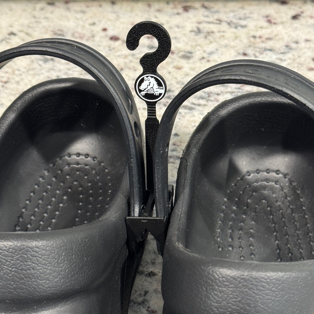 CROCS Specialist M11 NWT Black Classic Clog - Picture 3 of 11